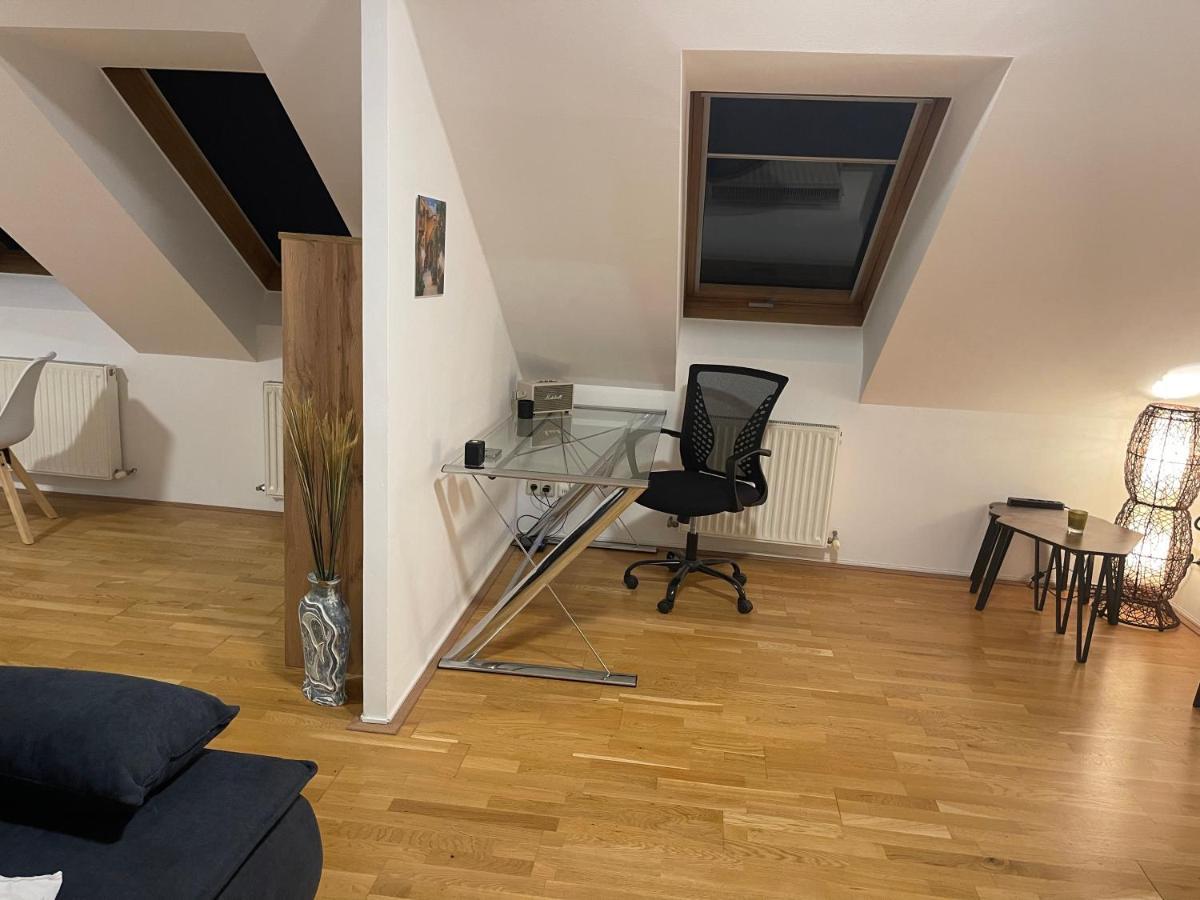 Klimatisiertes, Ruhiges Dachgeschoss Cityapartment Im Zentrum Wiens Ngoại thất bức ảnh