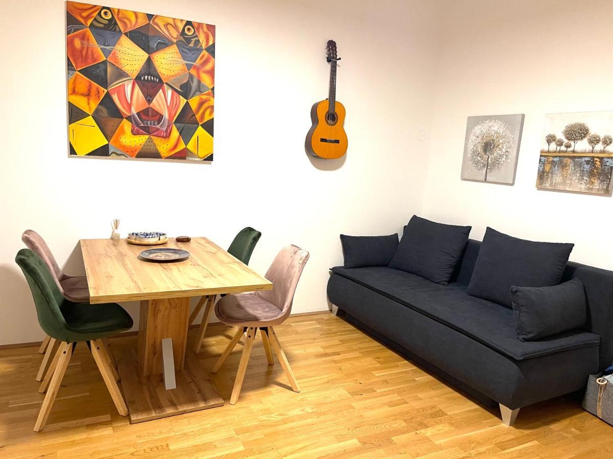 Klimatisiertes, Ruhiges Dachgeschoss Cityapartment Im Zentrum Wiens Ngoại thất bức ảnh