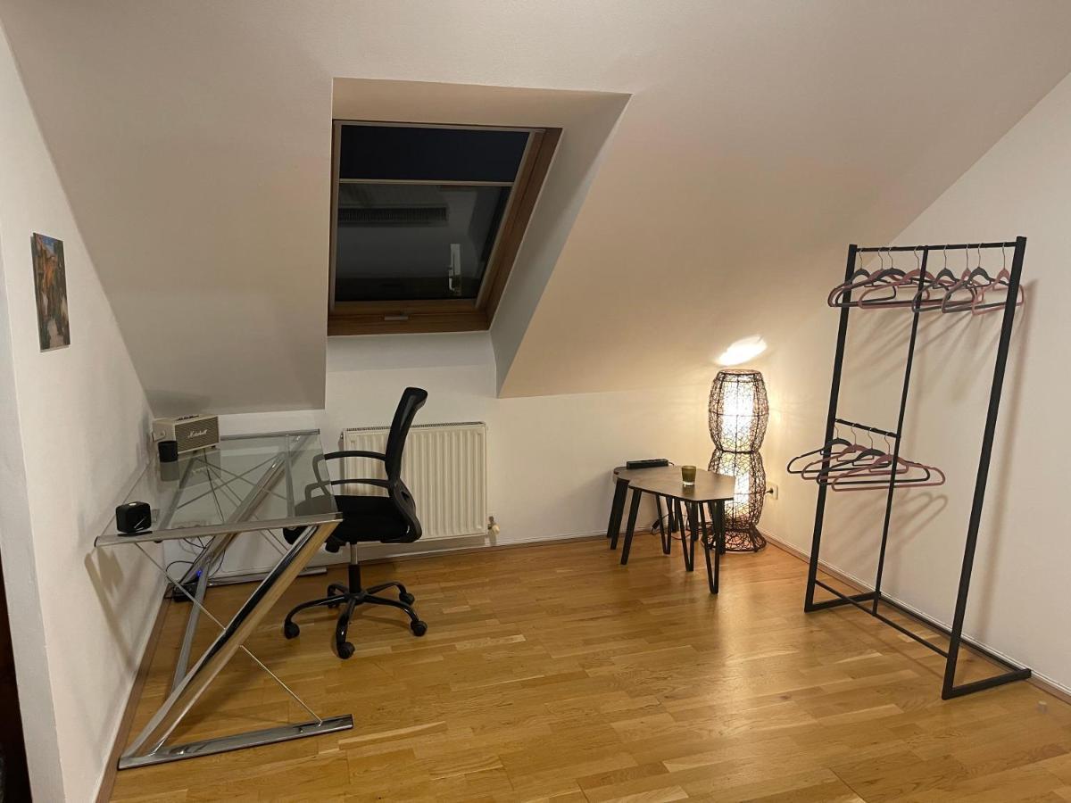 Klimatisiertes, Ruhiges Dachgeschoss Cityapartment Im Zentrum Wiens Ngoại thất bức ảnh